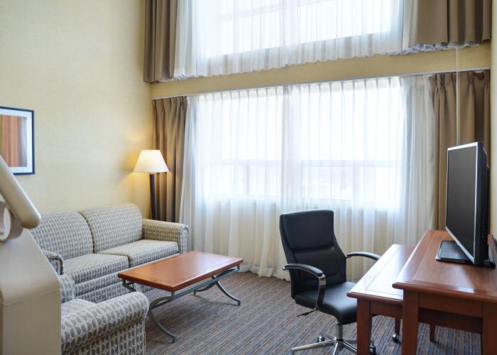 Holiday Inn Hotel & Suites London by IHG