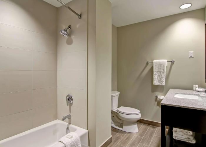 Best Western London Airport Inn & Suites