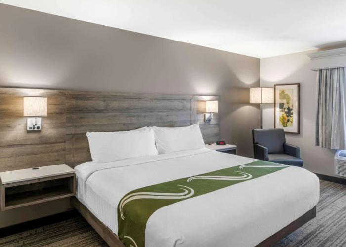 Quality Inn & Suites Amsterdam
