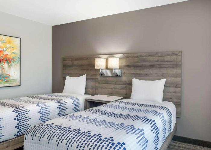 Quality Inn & Suites Amsterdam