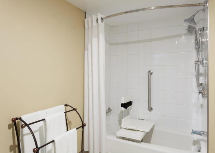Holiday Inn Express & Suites Fredericton by IHG