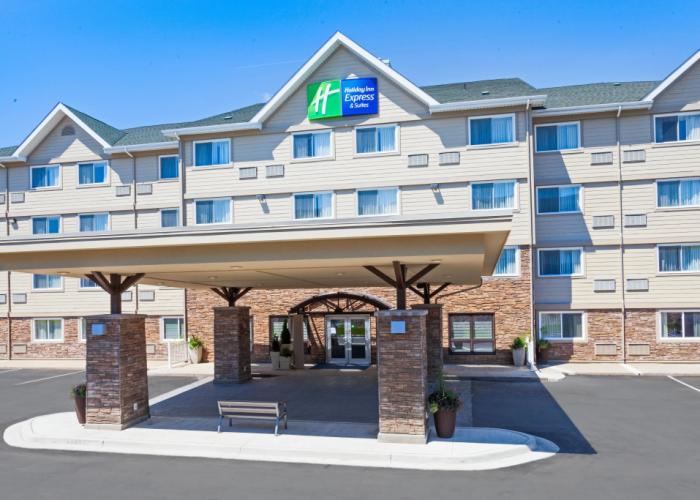 Holiday Inn Express & Suites Fredericton by IHG