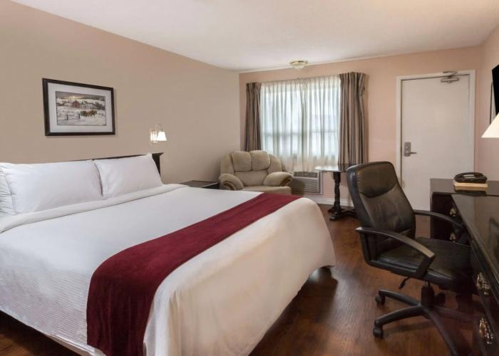 Days Inn by Wyndham Fredericton