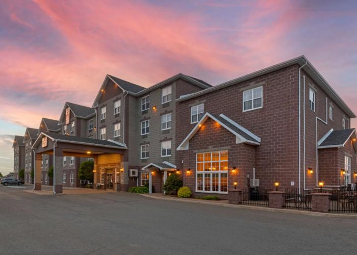 Best Western Plus Fredericton Hotel & Suites