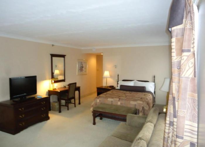 Fredericton Inn