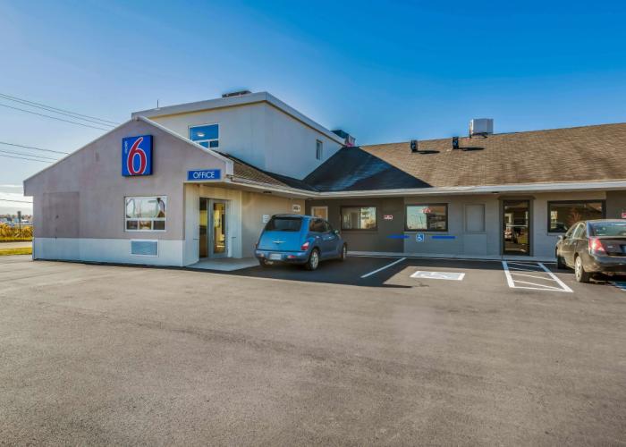 Motel 6 Moncton, NB