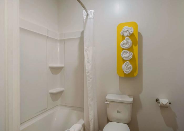 Motel 6 Moncton, NB