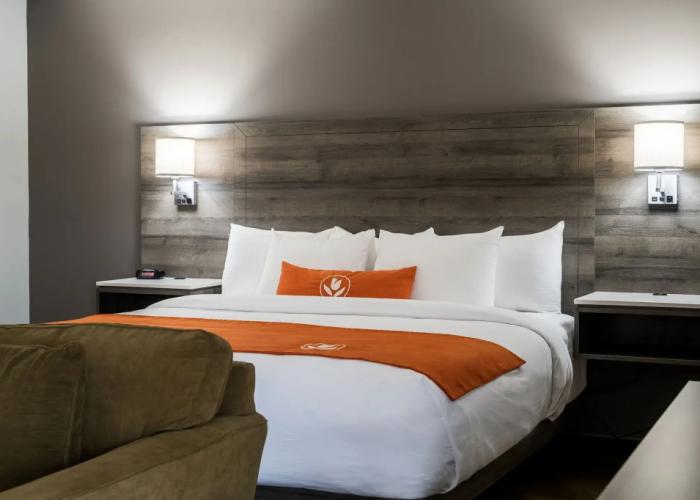 Amsterdam Inn & Suites Moncton