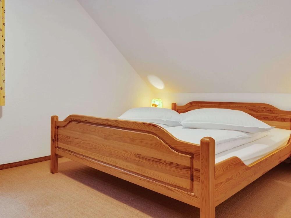 Nice Apartment With Balcony