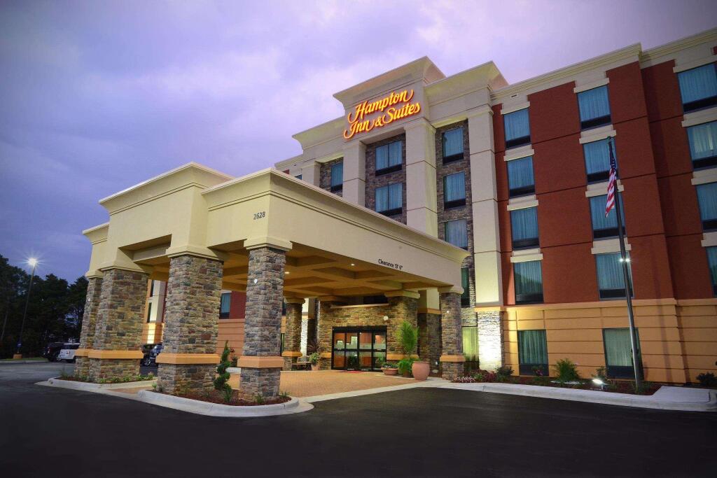Hampton Inn & Suites Albany At Albany Mall