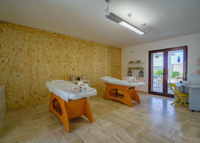 19 Summer Suites