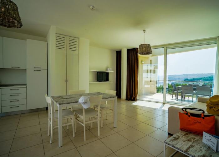 19 Summer Suites