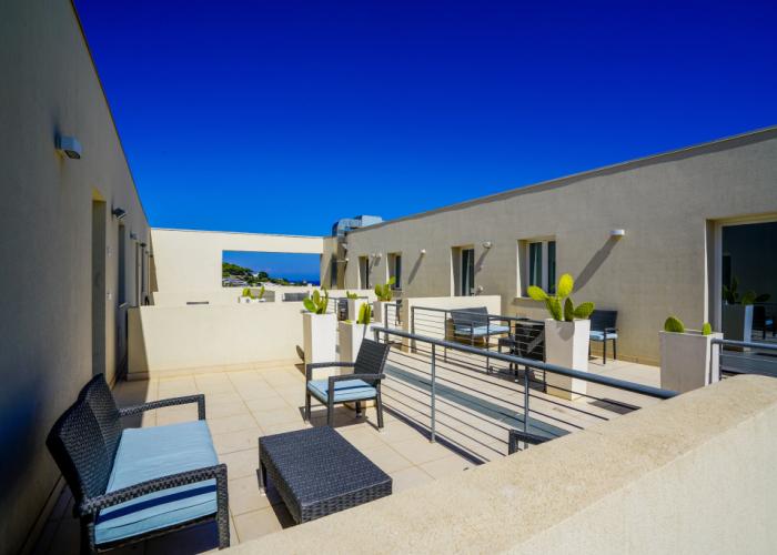 19 Summer Suites