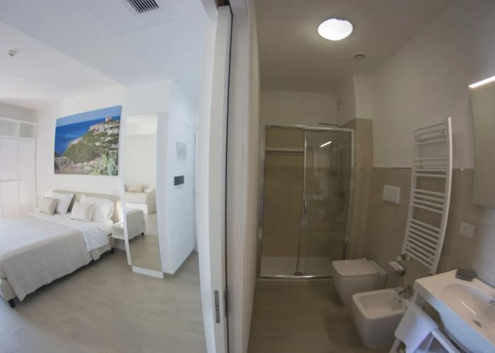 Est Hotel
