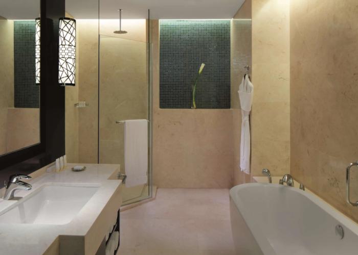 Radisson Collection Muscat, Hormuz Grand