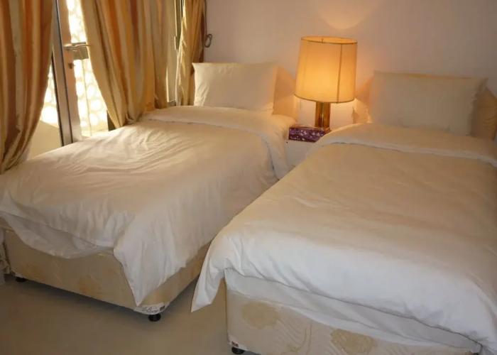 Qurum Beach Hotel