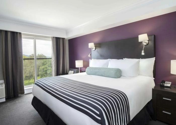 Sandman Signature Kamloops Hotel