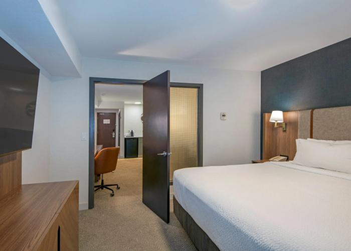 Holiday Inn Hotel & Suites Kamloops by IHG