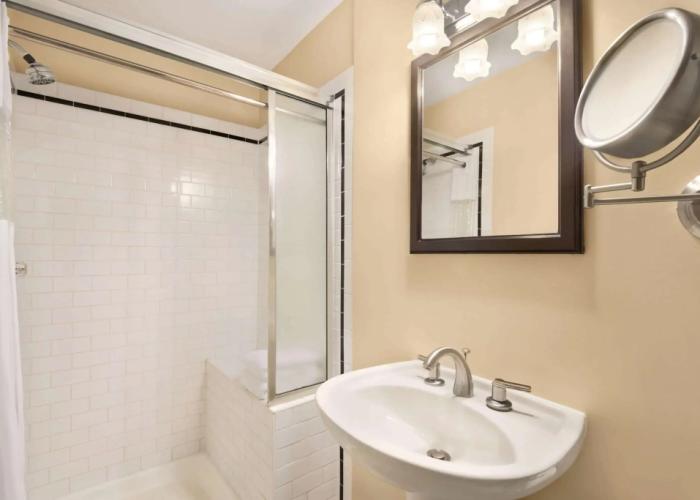 The Plaza Hotel Downtown, Trademark Collection by Wyndham