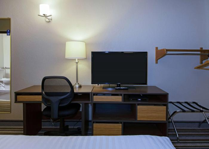 Super 8 by Wyndham Kamloops On The Hill