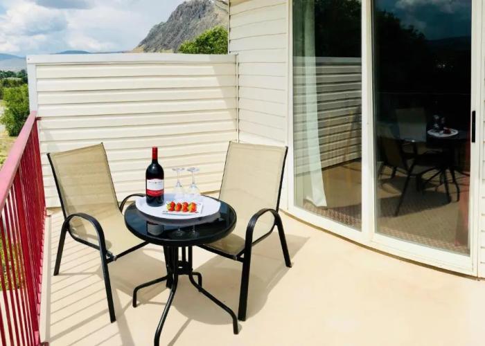 Country View Motor Inn