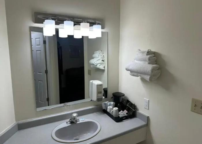 Kings Motor Inn