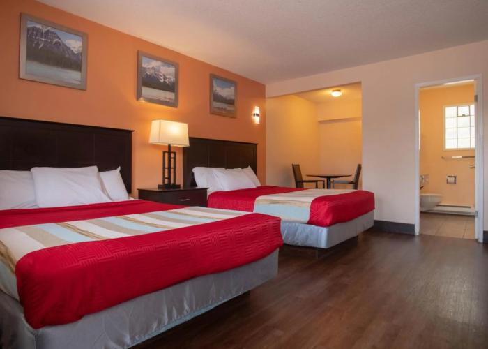 Best Budget Inn and Suites