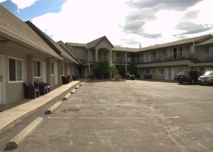 Best Budget Inn and Suites