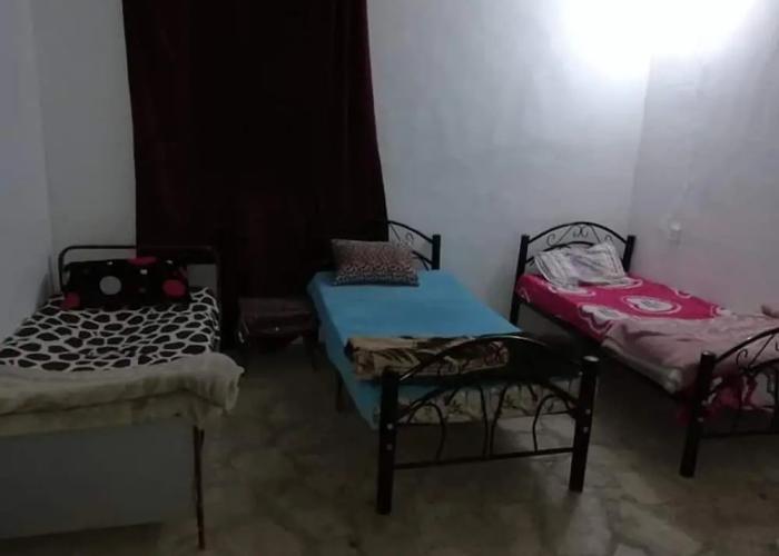 Trajan Guest House - Hostel