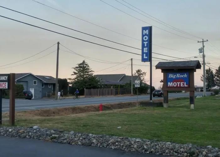 Big Rock Motel