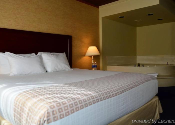 Coast Discovery Inn