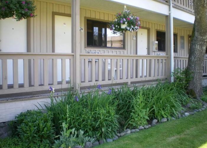 Campbell River Lodge