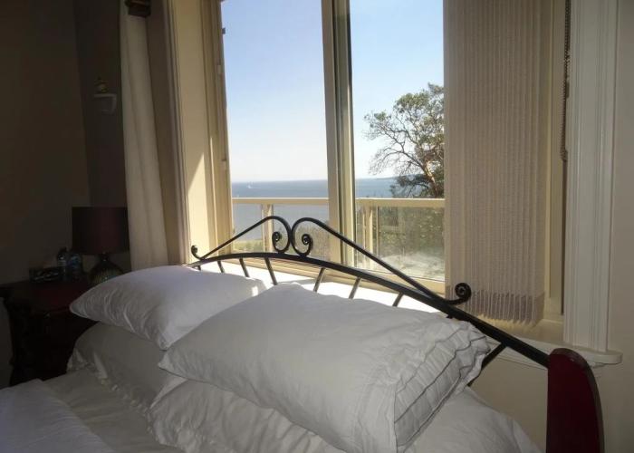 Gibralter Rock Ocean View B&B