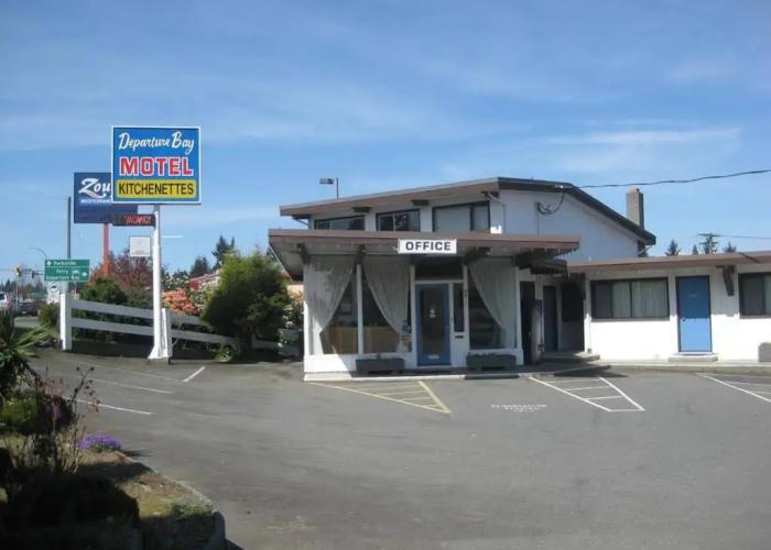 Departure Bay Motel
