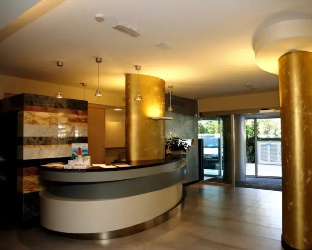 фото Eraclea Palace Hotel