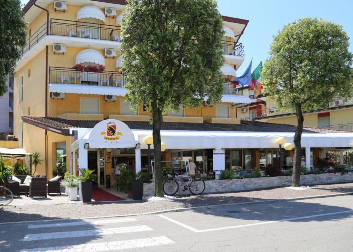 Hotel Berna