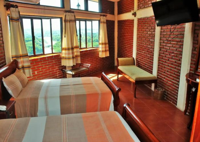 River Side Hotel