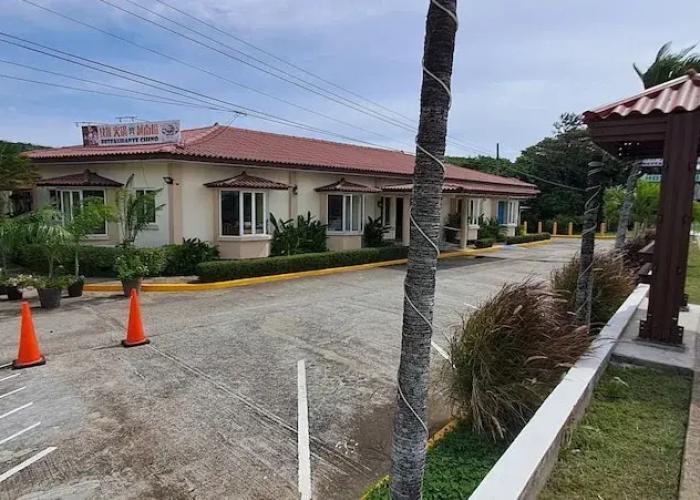 Mi Casa Asi de Grande