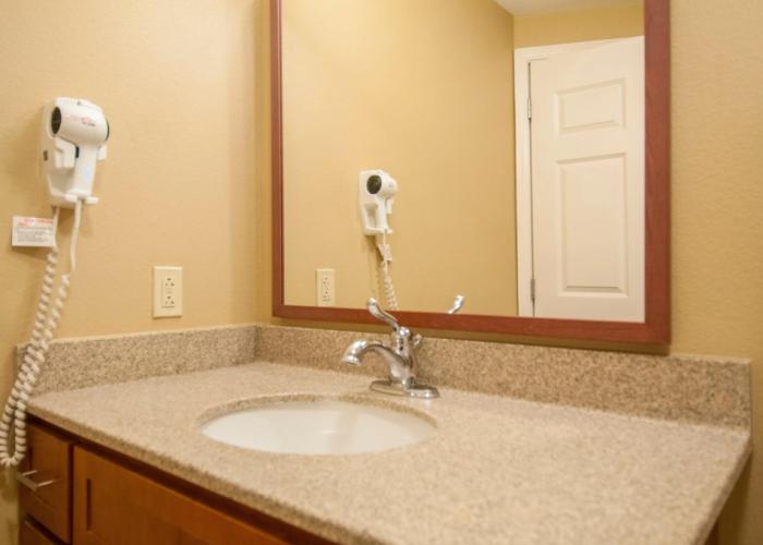 Candlewood Suites FLOWOOD, MS by IHG