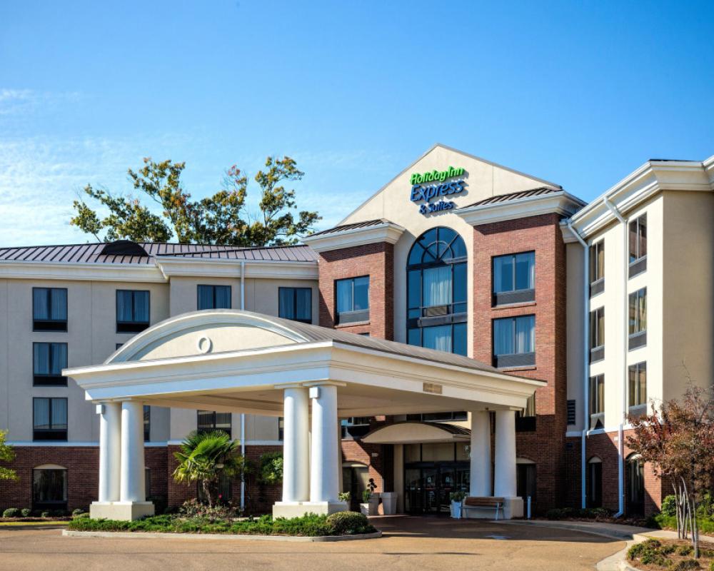 Holiday Inn Express & Suites Flowood by IHG
