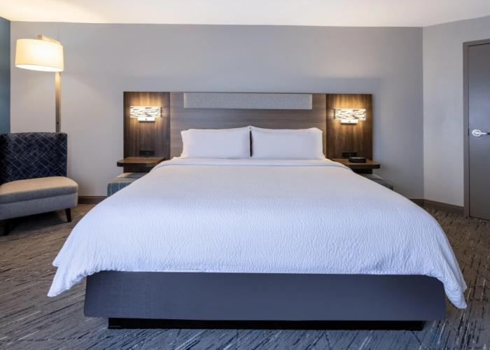 Holiday Inn Express & Suites Flowood by IHG