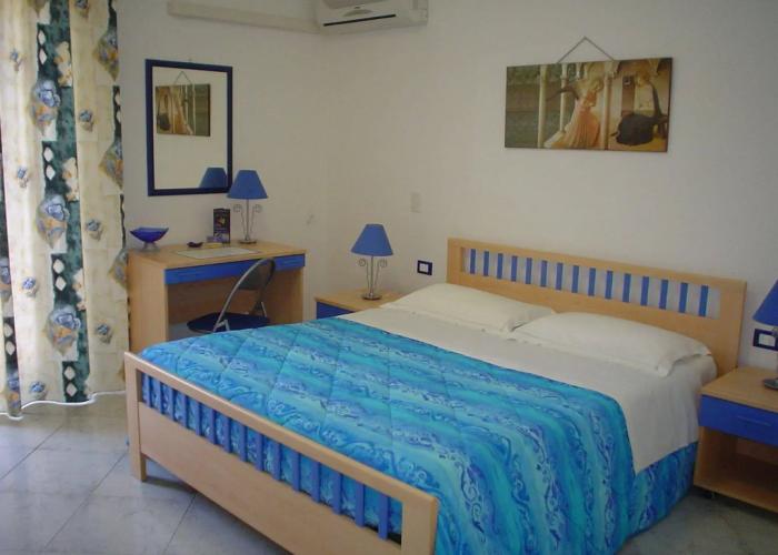Bed and Breakfast Brezza Marina e Ristorante Shoreline