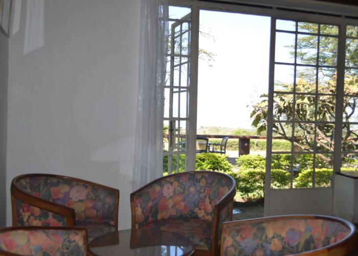 Jacaranda Lake Elementaita Lodge
