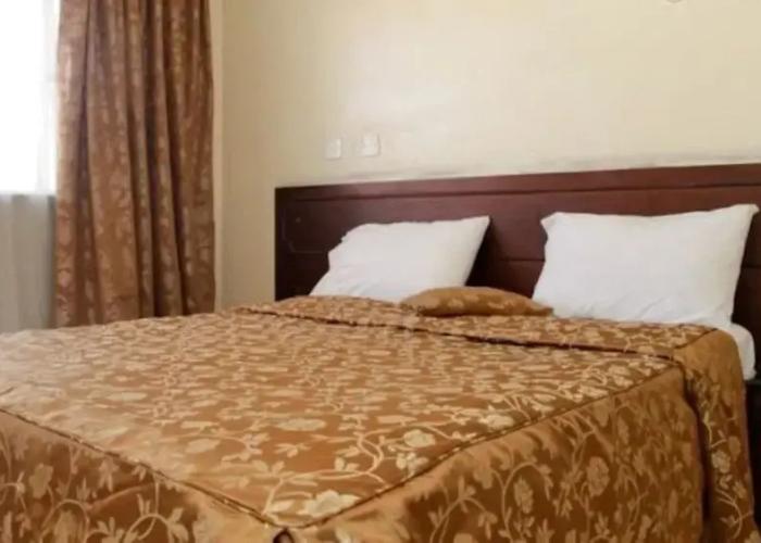 Avenue Suites Hotel