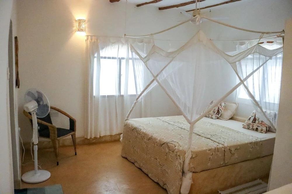 Captivating 1-bed Apartment, With a Nice Garden