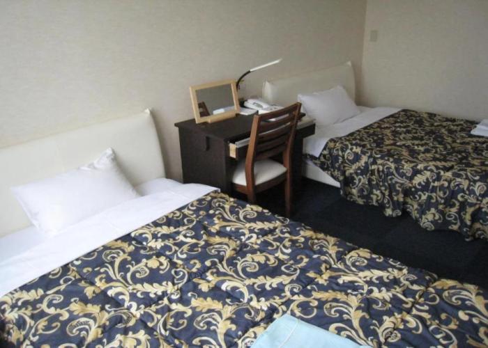 Okasan Hotel