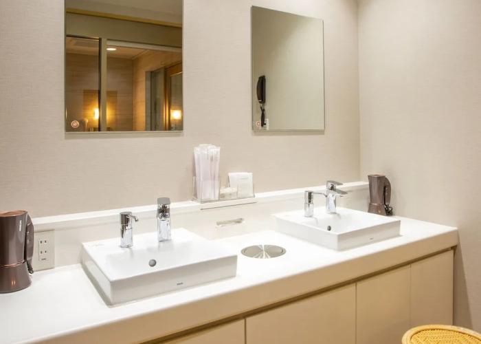 Kuretake Inn Premium Ogakiekimae