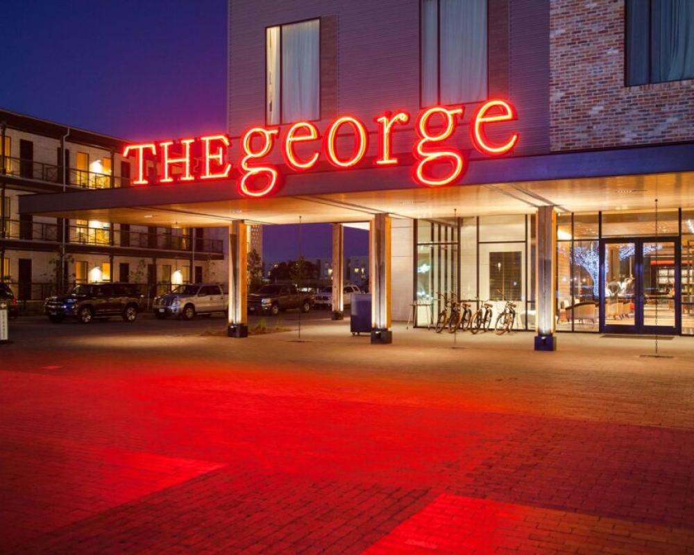 The George, by Valencia Hotel Collection
