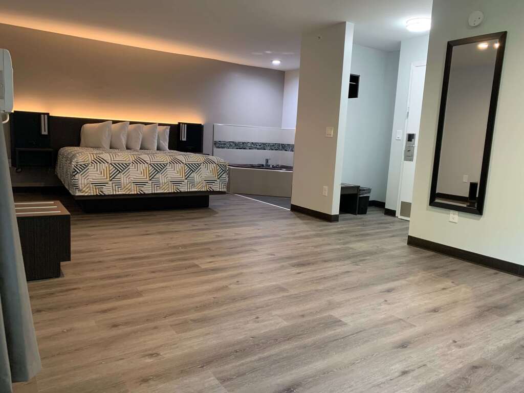 Motel 6 Rockford, IL