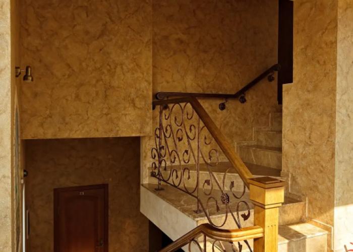 Plotnikovyih Guest House